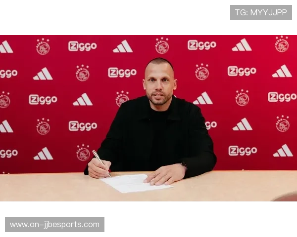 热刺教练组大换血:海廷加等三人离队,图多尔引入新团队 热刺教练组大换血:海廷加等三人离队,图多尔引入新团队